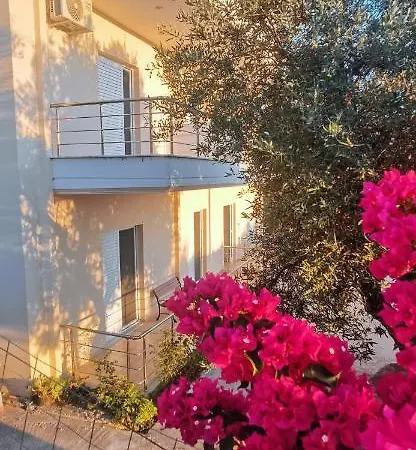 Apollon's Appartement Himarë