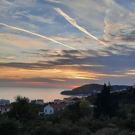 Apollon's Apartment Himarë