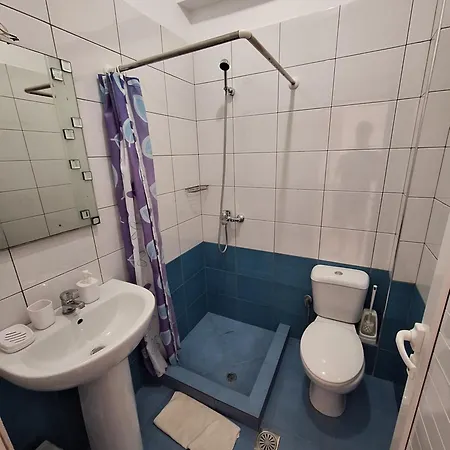 Apollon's Apartment *