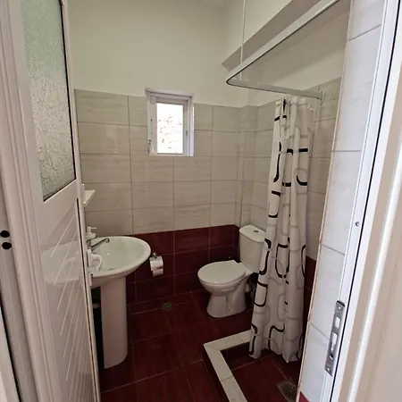 Apollon's Apartment *