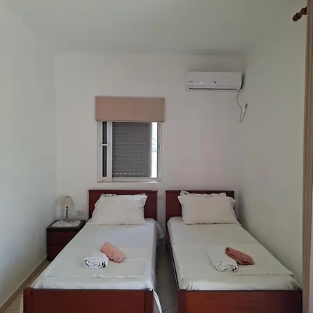 Apartment Apollon's Himare