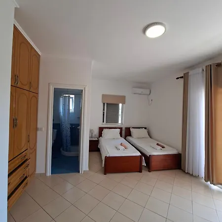 Apollon's Apartment Himare
